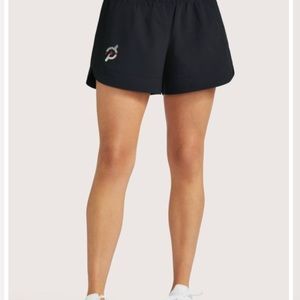 Peloton 4” Tulip Run Short NWT size S